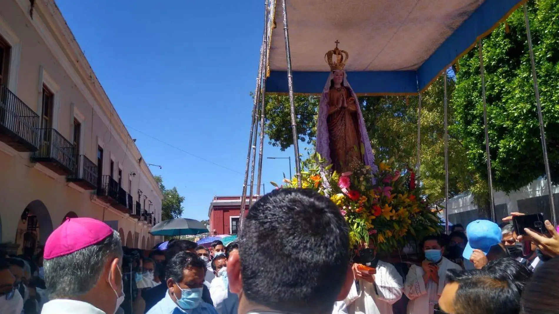 Pide Obispo a políticos de Tlaxcala  